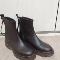 بوت زنانه سایز ۳۸-۳۹، کاملا نو