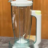 پارچ آبمیوه‌گیری و مخلوط‌کن