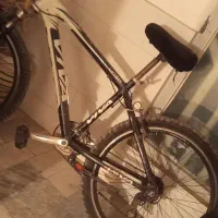 دوچرخه فروشی|دوچرخه، اسکیت، اسکوتر|بافت, |دیوار