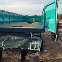 تریلی سنگکش وتجاری|ماشین‌آلات صنعتی|شاهین‌شهر, برخوار غرب|دیوار