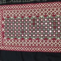 زی هزار آینه