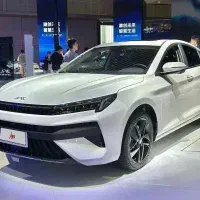 kmc j7 کی ام سی جی ۷ صفر کیلومتر