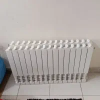 دو عدد رادیاتور پکیج سالم و تمیز ۱۵ پره ای