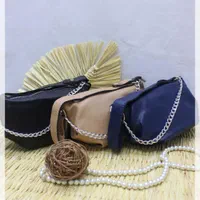 کیف عمده ارزان تنوع بالا ارسال فوری|کیف، کفش، کمربند|رشت, شالکو|دیوار