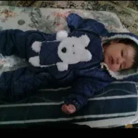 سر همی بچه گانه