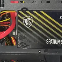 هارد ssd ۴۸۰g شرکت msiگارانتی رم ۸g لپتابddr3