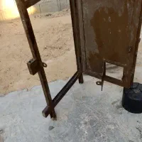 درب کله کبوتر|پرنده|آبپخش, |دیوار