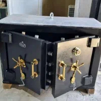 گاوصندوق های مدل زیرویترینی ارتفاع ۸۰ یا سفارشی