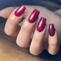 آموزش و خدمات کاشت ناخن با سابقه کار در کیش