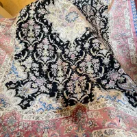 دو عدد فرش دستباف گونه ابریشم ماشینی