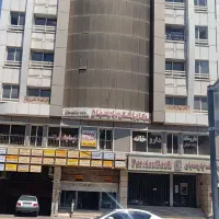 اجاره-مطب-2-خواب-بر-روی-خیابان-زند-پاخور-عالی
