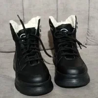 نیم بوت باکیفیت و اورجینال|کیف، کفش، کمربند|رشت, جماران|دیوار