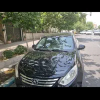 جک J4،مشکی، مدل ۱۴۰۲