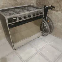 فر گاز سالم شیشه نداره