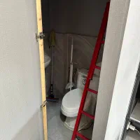 اجاره مغازه|اجارهٔ مغازه و غرفه|رشت, منظریه|دیوار