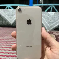 iPhone 8