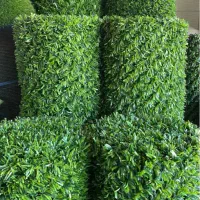 مرکز پخش چمن مصنوعی و فنس های چمنی و برگی|گل مصنوعی|اصفهان, ملکشهر|دیوار