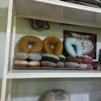 بالشتک بالشت بالش نشیمنی دونات بالشتک گردنی بالشت|رختخواب، بالش، پتو|سقز, |دیوار