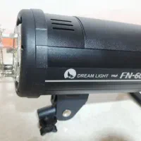 فلاش پرتابل دریم لایت ۶۰۰ ژول|دوربین عکاسی و فیلم‌برداری|یزد, |دیوار