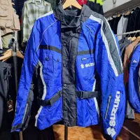 کاپشن اورجینال موتور سواری