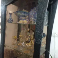 ویترین بفروش میرسد