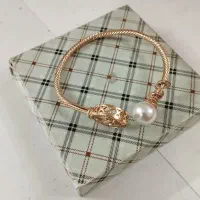 دستبند و گوشواره