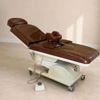 تخت پوست و مو دو موتوره طب کاران و لوازم جانبی