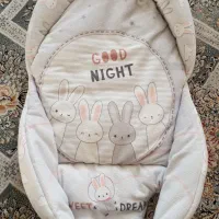 آغوشی و کیسه خواب