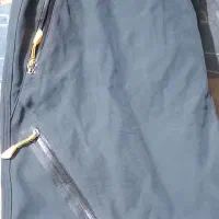 ی جفت شلوار طرح کوهنوردی ی بار استفاده شده