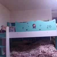 تخت دو طبقه