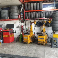 نیازمند شاگرد برای تعویض لاستیک