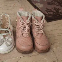 کفش نیم بوت و مجلسی دخترانه سایز ۲۹-۳۰|کفش و لباس بچه|تهران, نارمک|دیوار