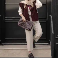 ست کامل|لباس|شیراز, دروازه قران|دیوار