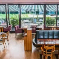 ۲۵۰ متر براندرزگو روف گاردن تجاری