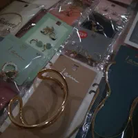 بدلیجات آمریکایی|بدلیجات|فریدونکنار, |دیوار