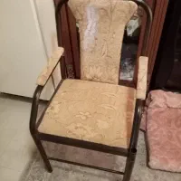 صندلی فلزی