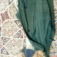 یک کاپشن خارجی سالم بدون پارگی سایز۸۵|لباس|تربت جام, والفجر|دیوار