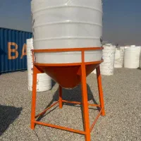 مخزن قیفی با پایه تانکر نیسانی سمپاش و صنعتی منبع|ماشین‌آلات صنعتی|تهران, خاوران|دیوار