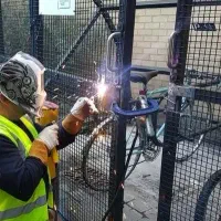 جوشکاری سیار خورده کار تمامی نقاط مشهد حتی خال جوش