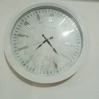 ساعت دیواری