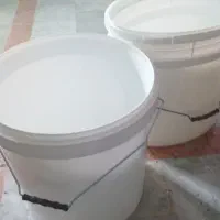 سطل|ظروف نگهدارنده، پلاستیکی، یک‌بارمصرف|سرخنکلاته, |دیوار