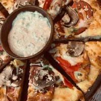 استخدام تحویلدار خانم فست فود سه راه عاشوری