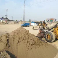 حمل شن و ماسه باتراکتور