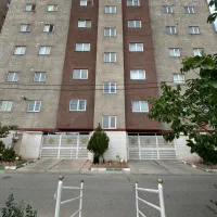 ابریشم/۹۰متر مارگون/ زون جلو ویوابدی/ پارکینگ سندی|فروش آپارتمان|چهارباغ, |دیوار