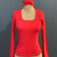 تولید کننده انواع کراپ تاپ و تیشرت به قیمت عمده