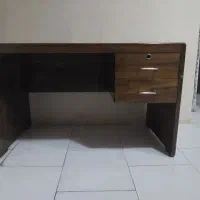 میز تحریر و صندلی