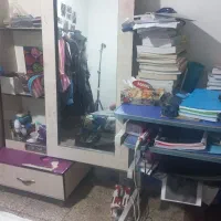 میزآرایش و دراور و میز تحریر