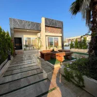 باغچه مدرن 200 متری استخر فصلی