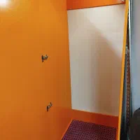 3 تا قفسه ام دی اف و 2 تا پرو لباس