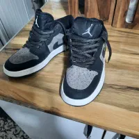 کتونی سایز۴۰